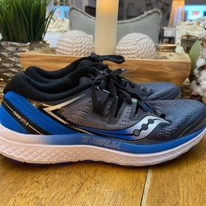 Saucony Everun shoes